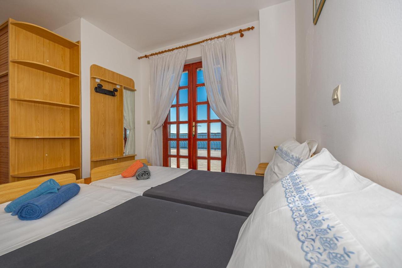 Apartments Francoise ツリクヴェニツァ エクステリア 写真