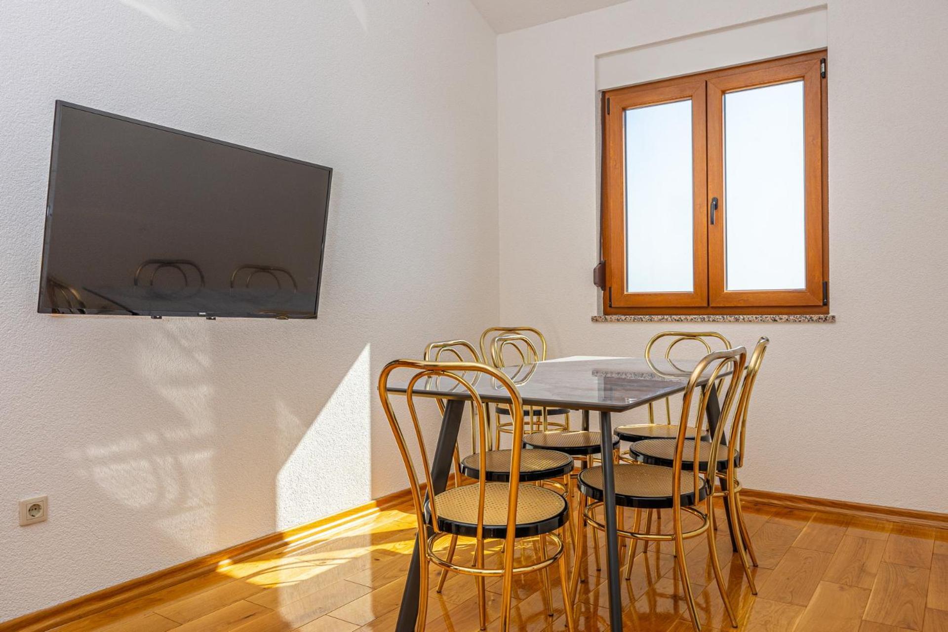 Apartments Francoise ツリクヴェニツァ エクステリア 写真