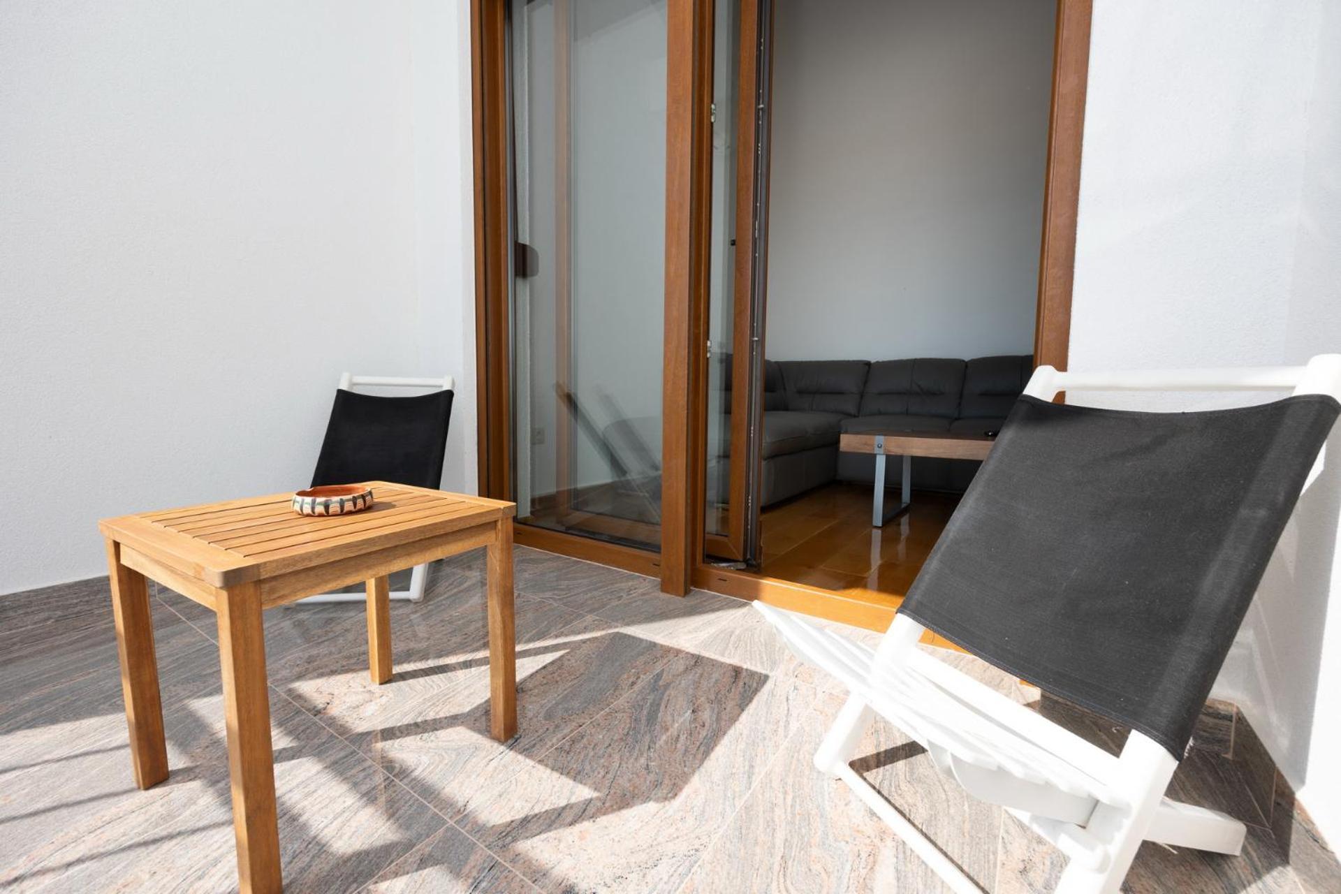 Apartments Francoise ツリクヴェニツァ エクステリア 写真